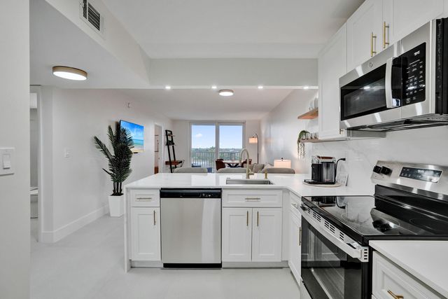 1391 S Ocean Boulevard 608, Pompano Beach, FL 33062