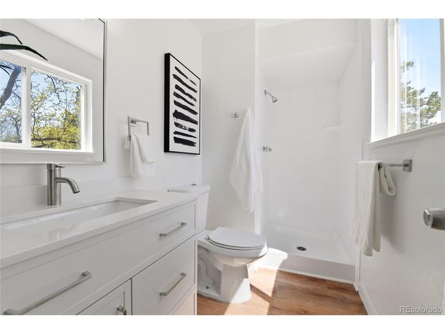 11607 E Mexico Ave, Aurora, CO 80012