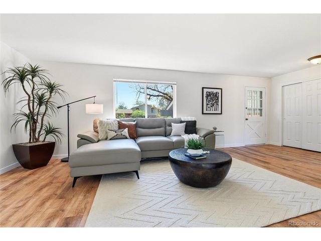 11607 E Mexico Ave, Aurora, CO 80012