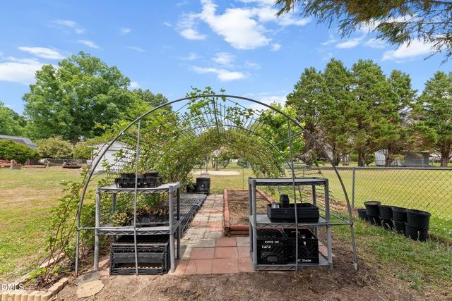 222 Dana Drive, Garner, NC 27529