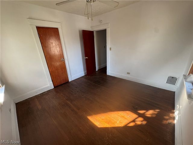 1355 West Boulevard 2, Cleveland, OH 44102