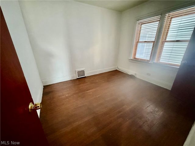 1355 West Boulevard 2, Cleveland, OH 44102