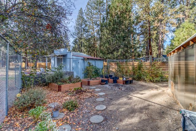 18793 Tuscarora Lane, Bend, OR 97702