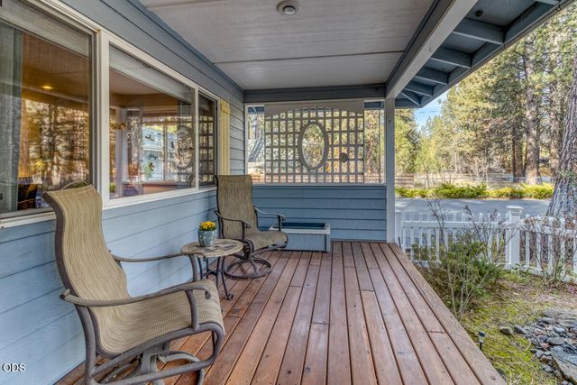 18793 Tuscarora Lane, Bend, OR 97702
