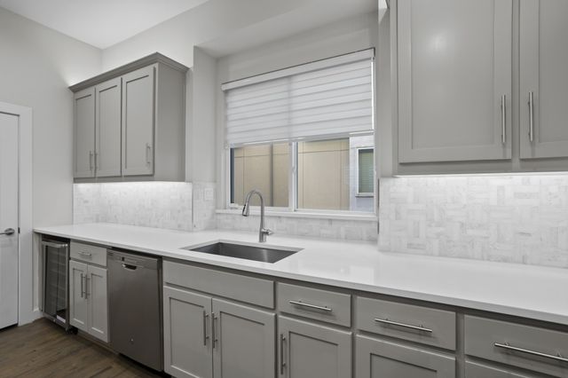 4914 Live Oak Street 7, Dallas, TX 75206