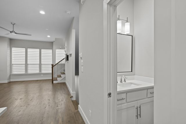 4914 Live Oak Street 7, Dallas, TX 75206