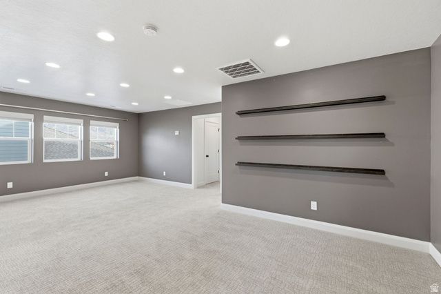 5061 W EVERGREEN LN, Highland, UT 84003