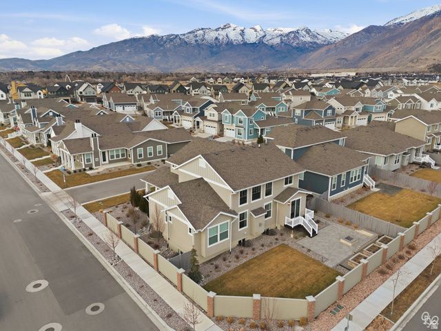 5061 W EVERGREEN LN, Highland, UT 84003