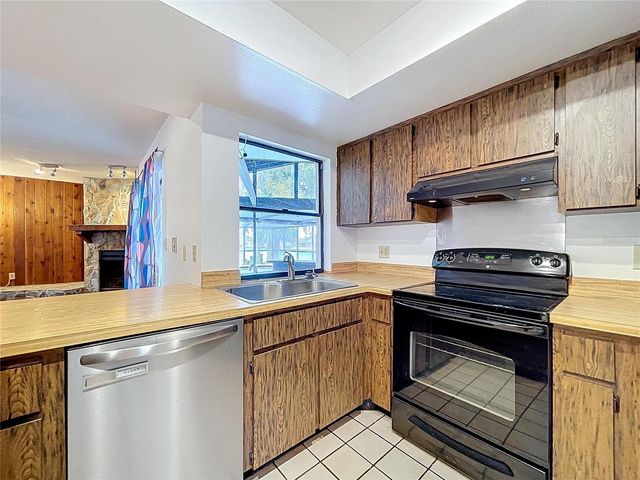 23059 GENEVA ROAD, Land O Lakes, FL 34639