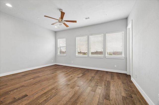 411 Grove Street C, Houston, TX 77020