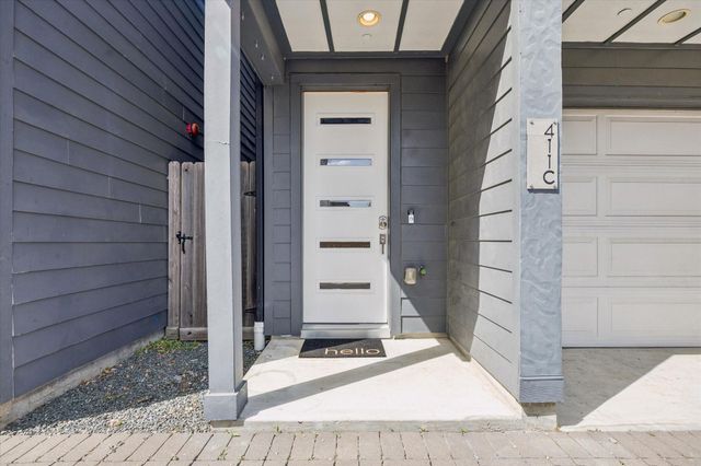 411 Grove Street C, Houston, TX 77020