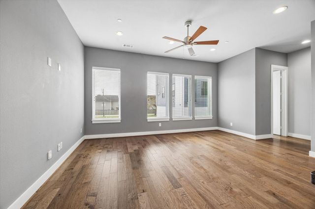 411 Grove Street C, Houston, TX 77020