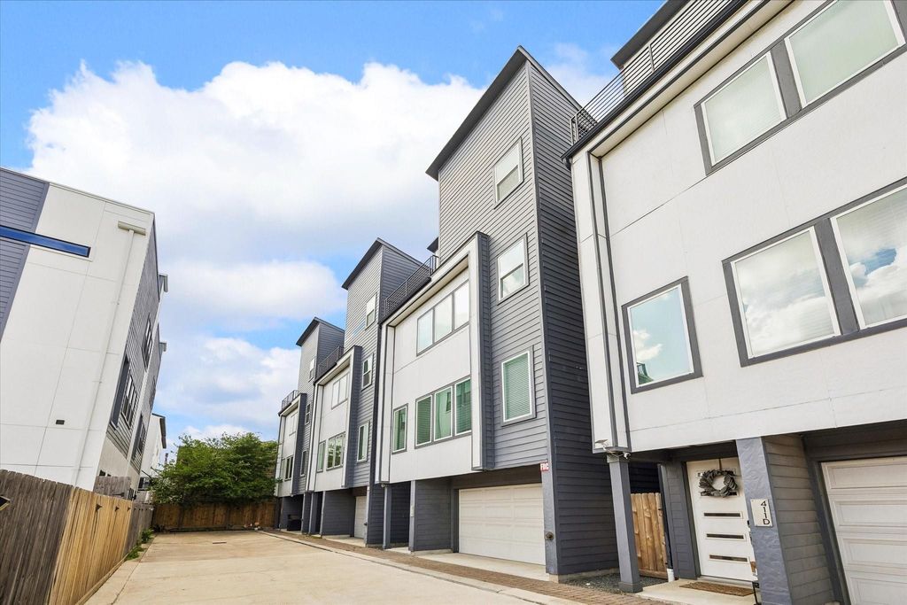 411 Grove Street C, Houston, TX 77020