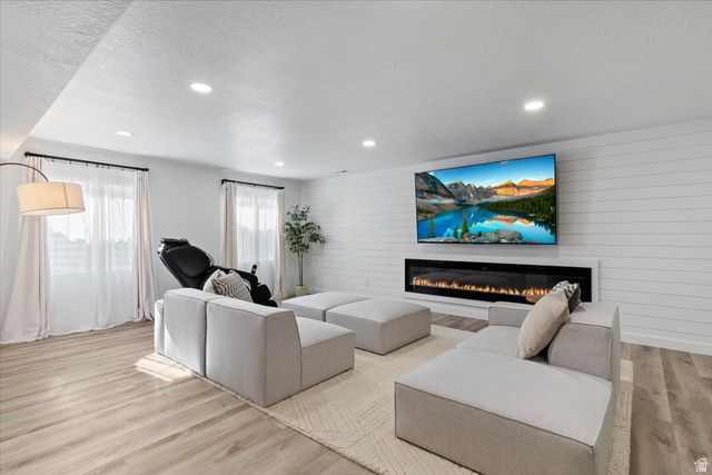 2869 S DRAKE AVE, Saratoga Springs, UT 84045