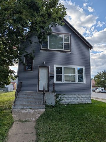 10700 S Avenue M, Chicago, IL 60617