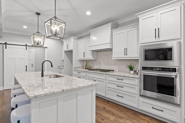 4053 Barnsley Loop, Ooltewah, TN 37363
