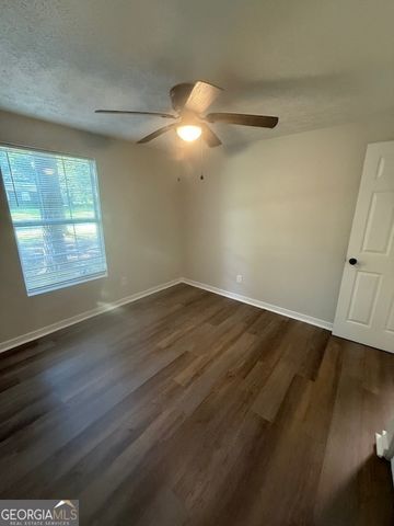 104 N meade Drive, Peachtree City, GA 30269