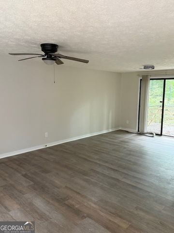 104 N meade Drive, Peachtree City, GA 30269