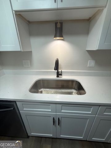 104 N meade Drive, Peachtree City, GA 30269