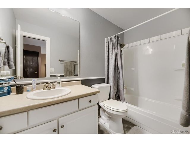 2446 S Vaughn Way C, Aurora, CO 80014