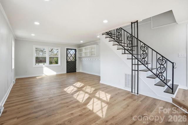308 Rankin Avenue, Lowell, NC 28098