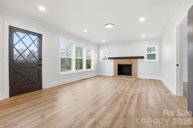 308 Rankin Avenue, Lowell, NC 28098