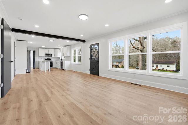 308 Rankin Avenue, Lowell, NC 28098