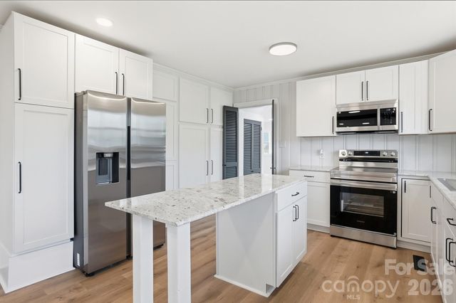 308 Rankin Avenue, Lowell, NC 28098