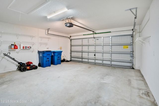 934 Eastlake Street SE, Palm Bay, FL 32909