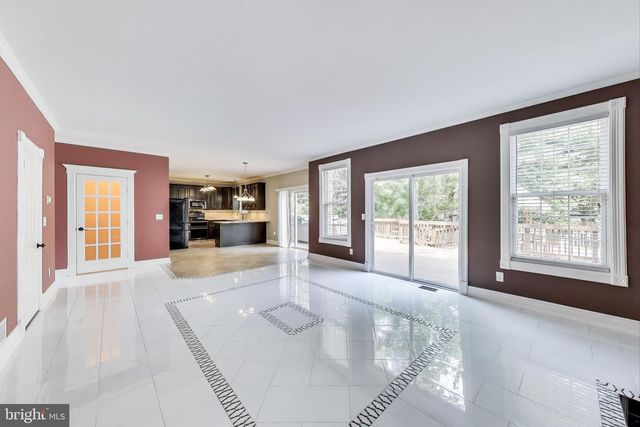 1002 BELGARDEN LN, Pasadena, MD 21122