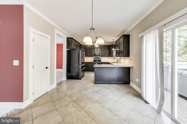 1002 BELGARDEN LN, Pasadena, MD 21122