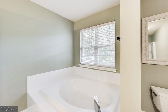 1002 BELGARDEN LN, Pasadena, MD 21122