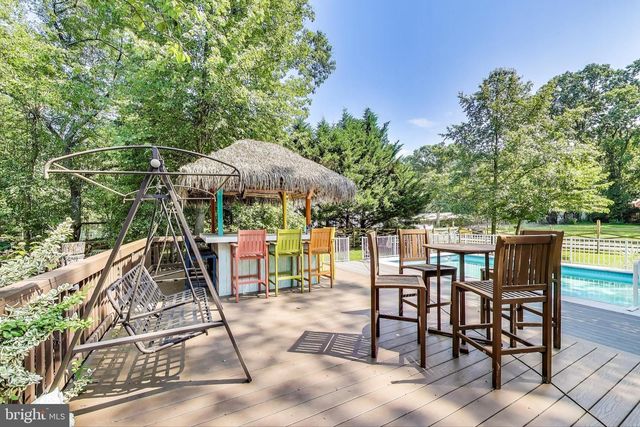 1002 BELGARDEN LN, Pasadena, MD 21122