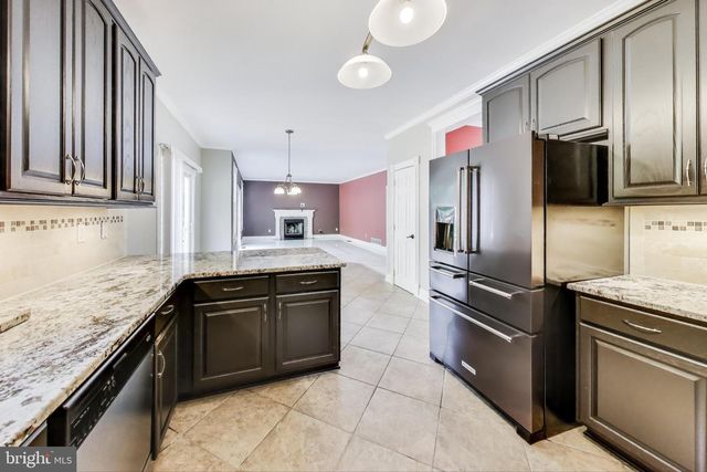 1002 BELGARDEN LN, Pasadena, MD 21122