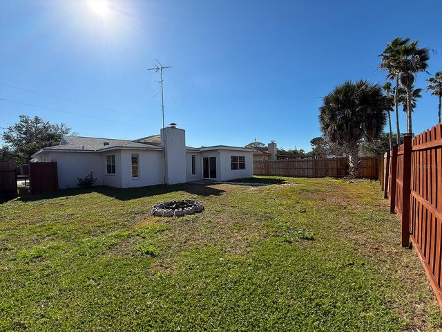 8611 LONGBOAT LANE, Hudson, FL 34667