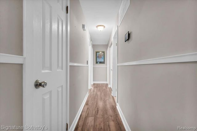 1099 Eaton Road, Berkley, MI 48072