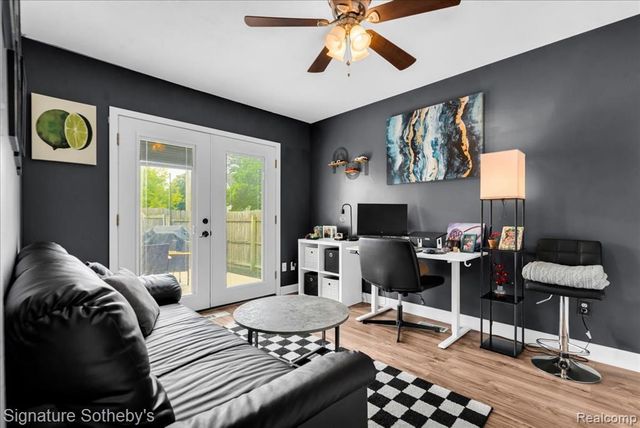 1099 Eaton Road, Berkley, MI 48072