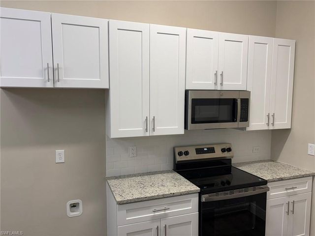 1425 SW 51st LN 95, Cape Coral, FL 33914