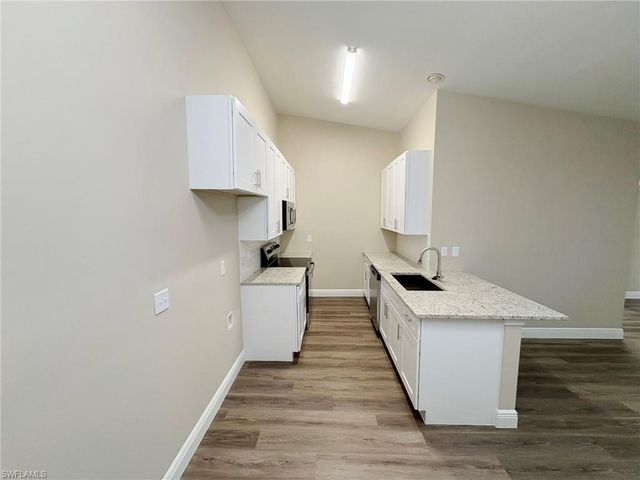 1425 SW 51st LN 95, Cape Coral, FL 33914