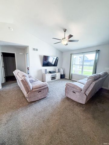 12824 King Fish Court, Middlebury, IN 46540