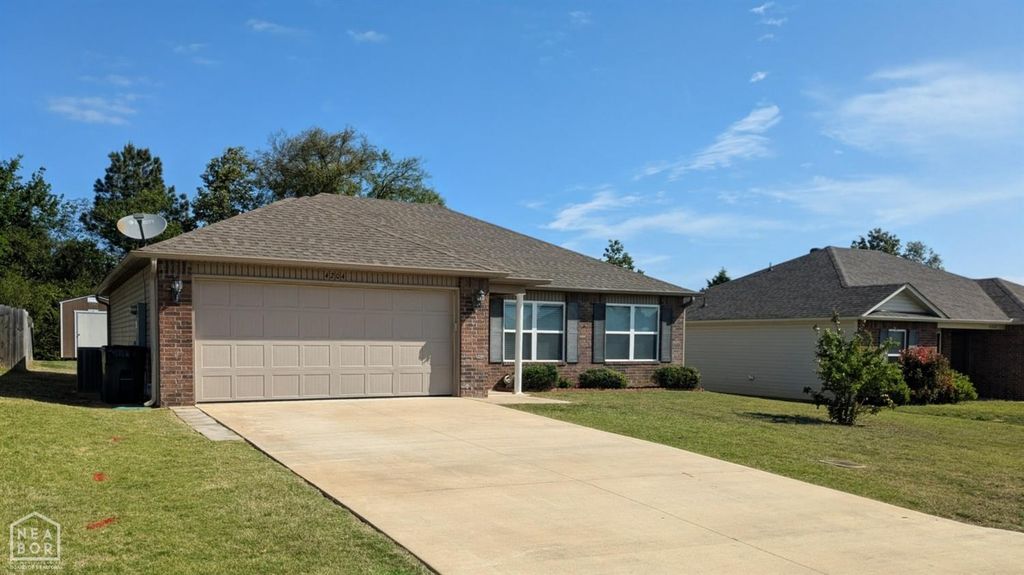 4204 Willow Ridge Drive, Jonesboro, AR 72405