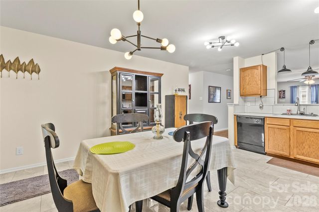 1143 Adirondak Drive, Gastonia, NC 28052