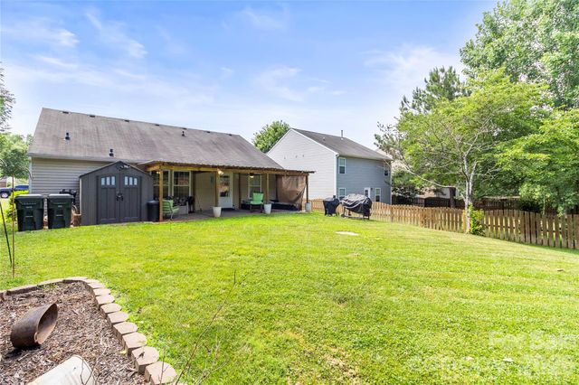 1143 Adirondak Drive, Gastonia, NC 28052