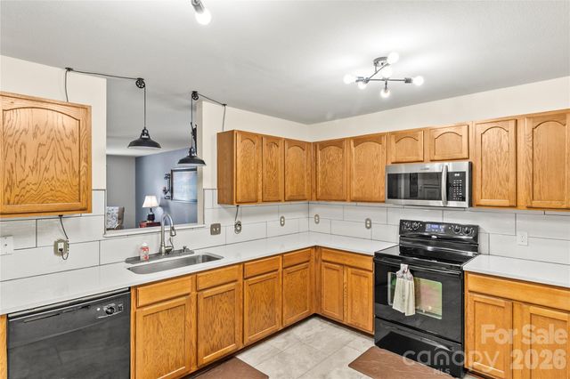 1143 Adirondak Drive, Gastonia, NC 28052
