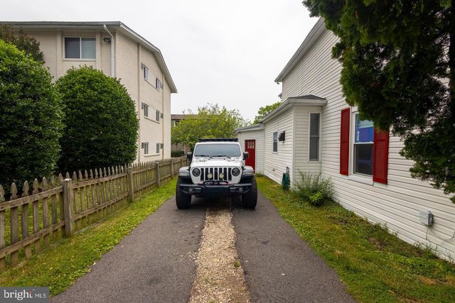 37 4TH ST, Laurel, MD 20707