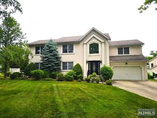 205 Fredrick Street, Paramus, NJ 07652