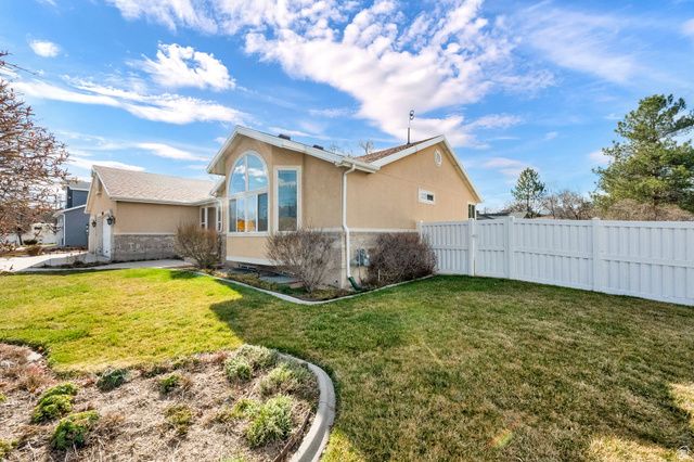 5812 S HAYSTACK WAY, Murray, UT 84123