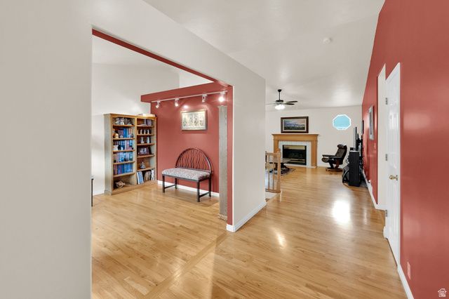 5812 S HAYSTACK WAY, Murray, UT 84123