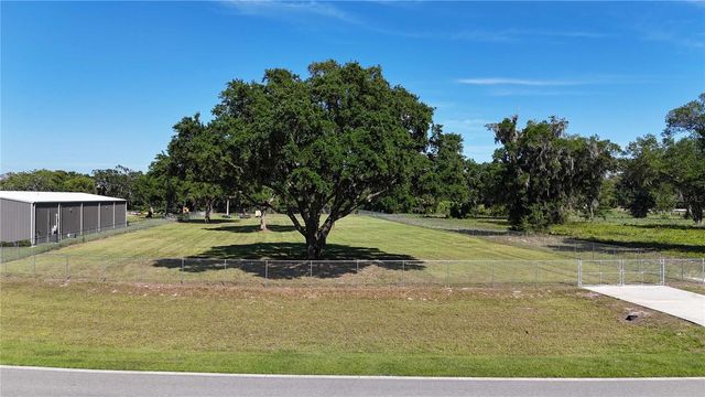 980 DUCK BOX ROAD, Umatilla, FL 32784