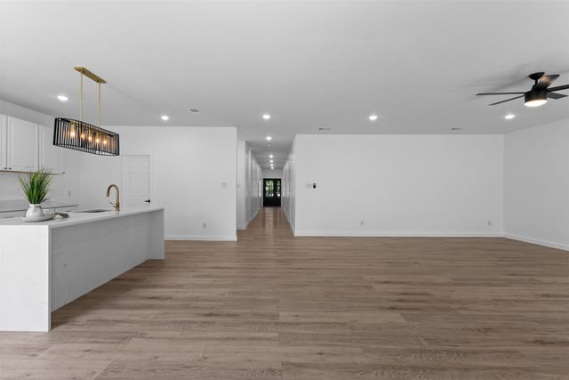 4406 S Ottawa Road, Dallas, TX 75212